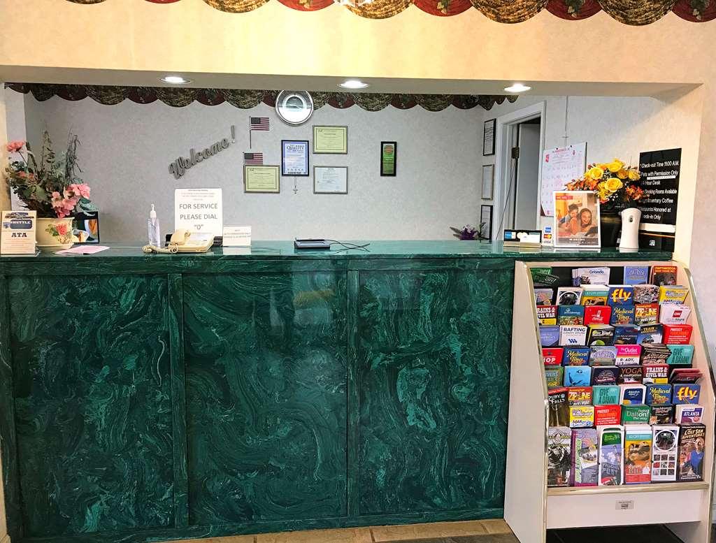 Americas Best Value Inn&Suites-Dalton, GA - I-75, Exit- 328 Interior foto