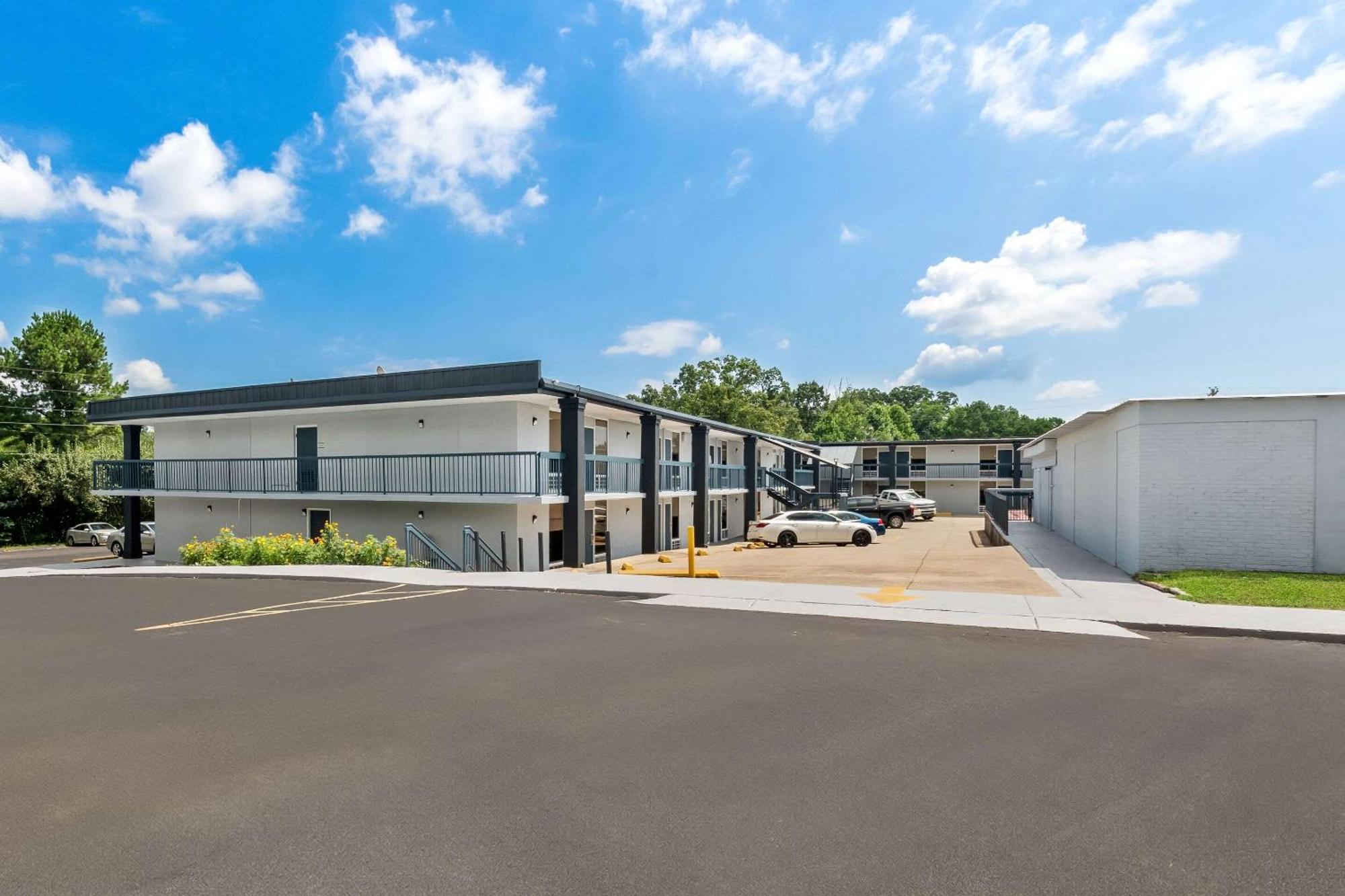 Americas Best Value Inn&Suites-Dalton, GA - I-75, Exit- 328 Exterior foto